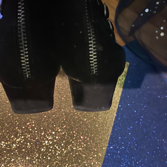 EILEEN FISHER SUEDE LEATHER STRAPPY EDGY CLASSIC BLOCK HEEL Sandals GORG - Picture 10 of 15